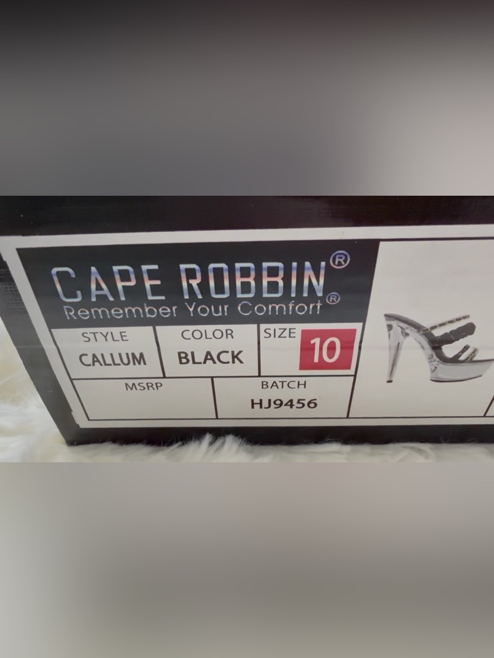 Cape Robbin Black Platform Slide with Gold Chain Trim - Picture 6 of 6